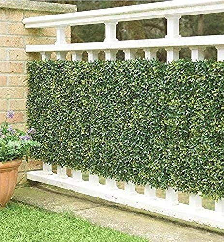 GoHooked green artificial boxwood hedge panels, 40cm x 60cm, set of 8, for outdoor and indoor decor.