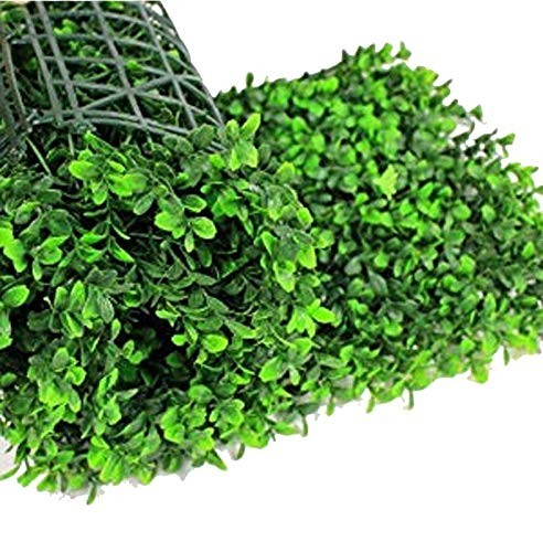 GoHooked green artificial boxwood hedge tiles, 40cm x 60cm, for outdoor and indoor decor.