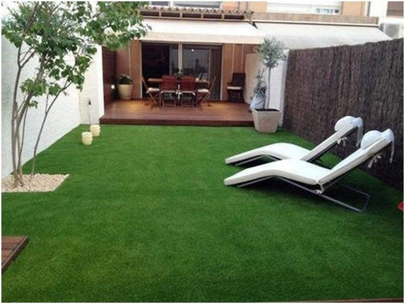 Go Hooked green artificial grass carpet mat, 4x3 feet, 35mm thick, perfect for balconies, lawns, and gardens.