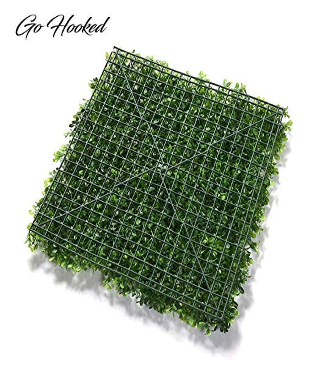 GoHooked green artificial grass wall tile with small leaves and grid backing, 40 x 60 cm.