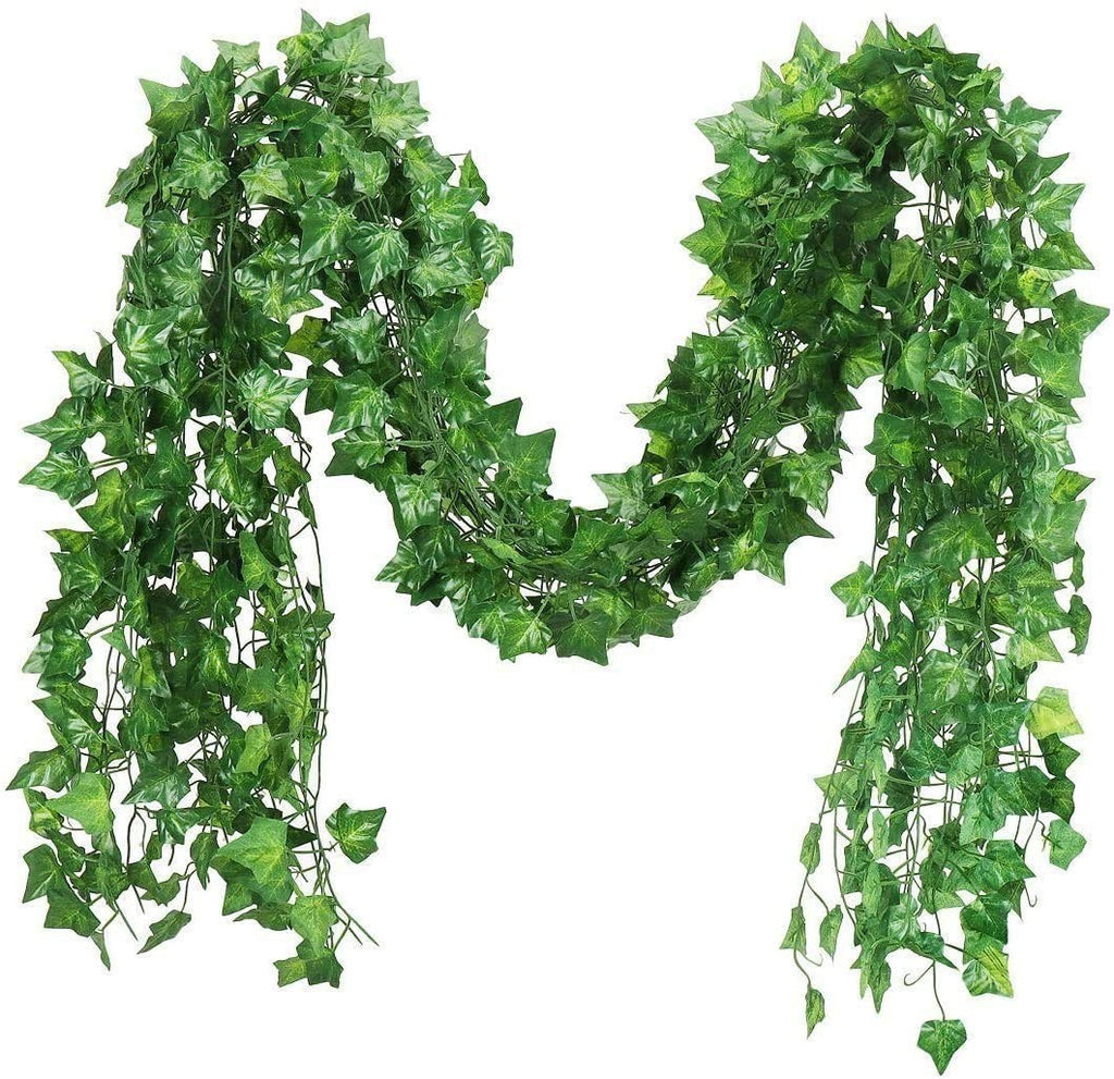 GoHooked green polyester artificial maple leaf creeper garland, 6ft long, 30 leaves per creeper. Pack of 5.