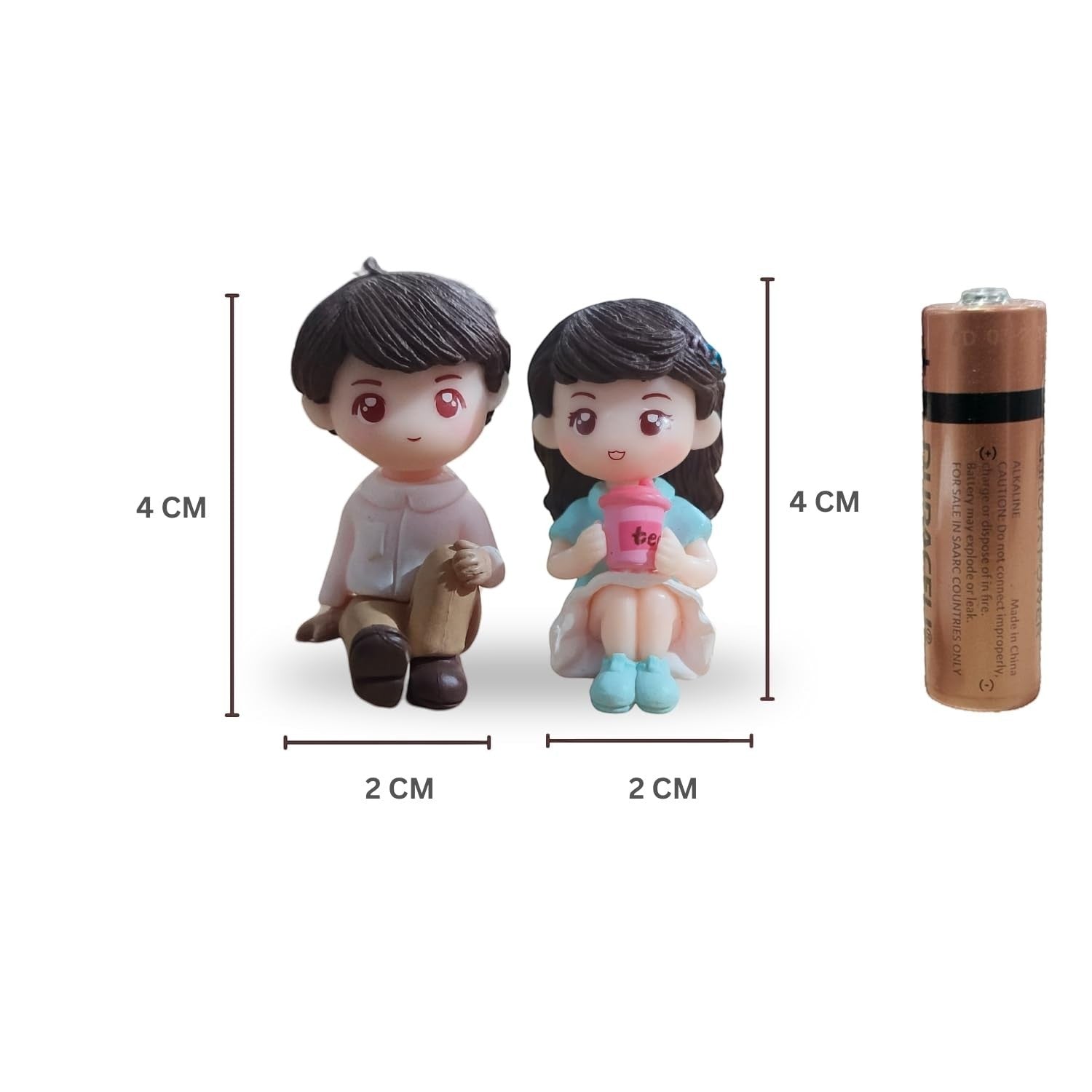 Go Hooked romantic couple figurines, boy in white shirt and brown pants, girl in blue dress holding pink cup. Resin, 4cm tall.