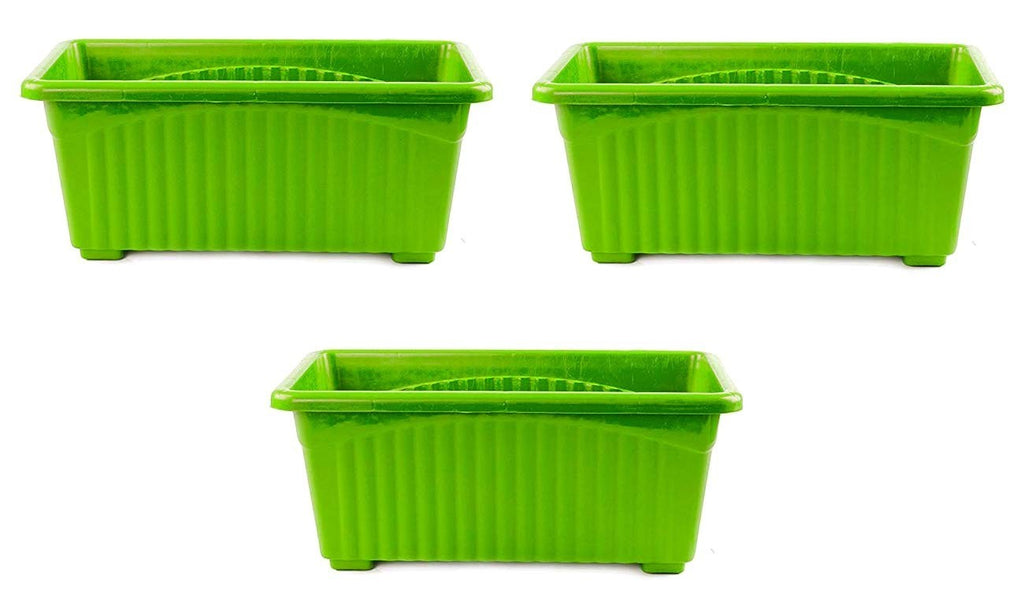 GoHooked set of 3 rectangular green plastic plant pots with ribbed texture and raised base. Ideal for home or garden.