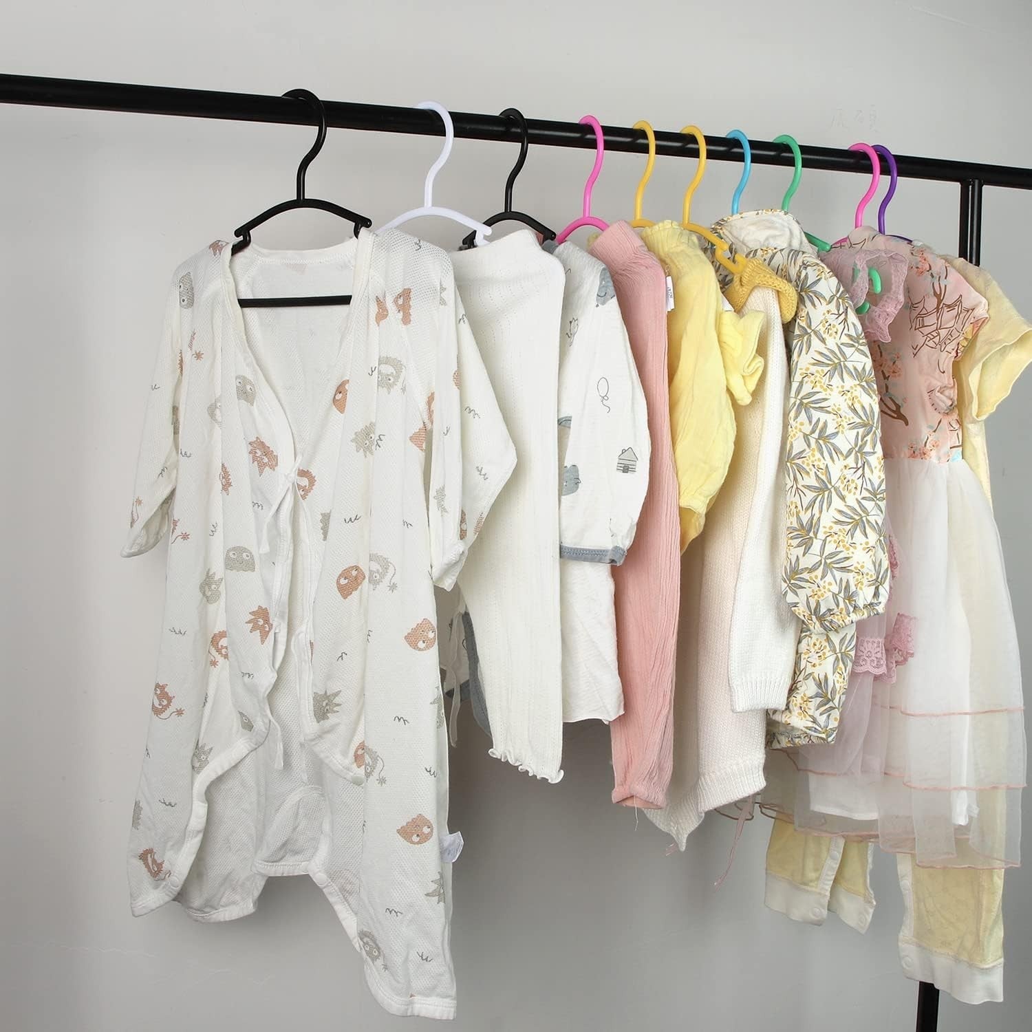 GoHooked multicolor plastic kids hangers with non-slip grooves, perfect for baby and toddler clothes.