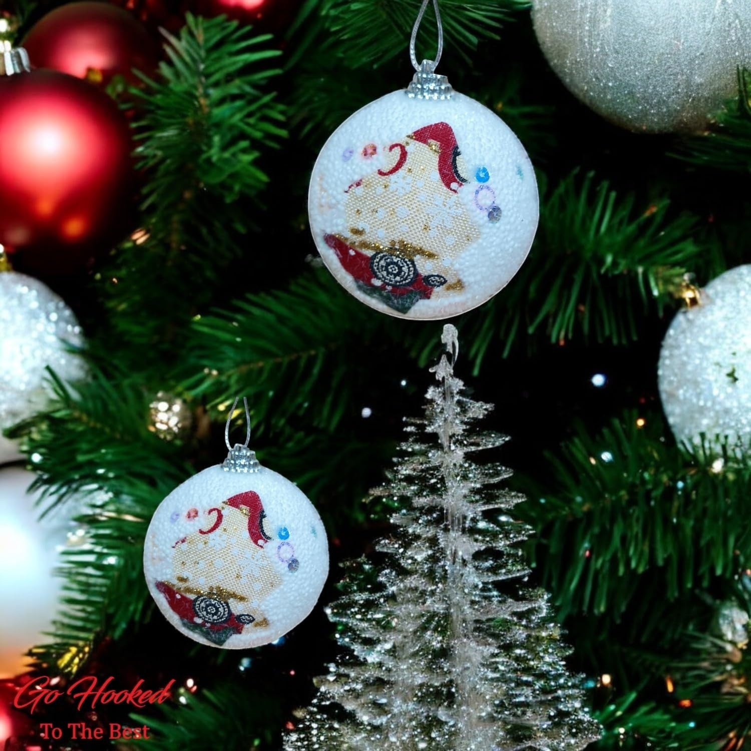 Go Hooked multicolor glitter Christmas ornaments with Santa Claus design, 3-inch diameter, pack of 6.