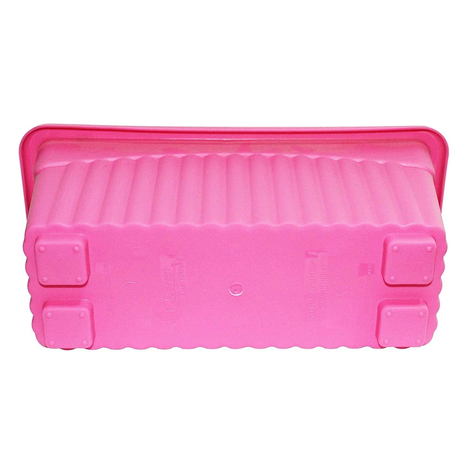 Go Hooked pink rectangular plastic planter pot with fluted sides and four square feet. Set of 6.