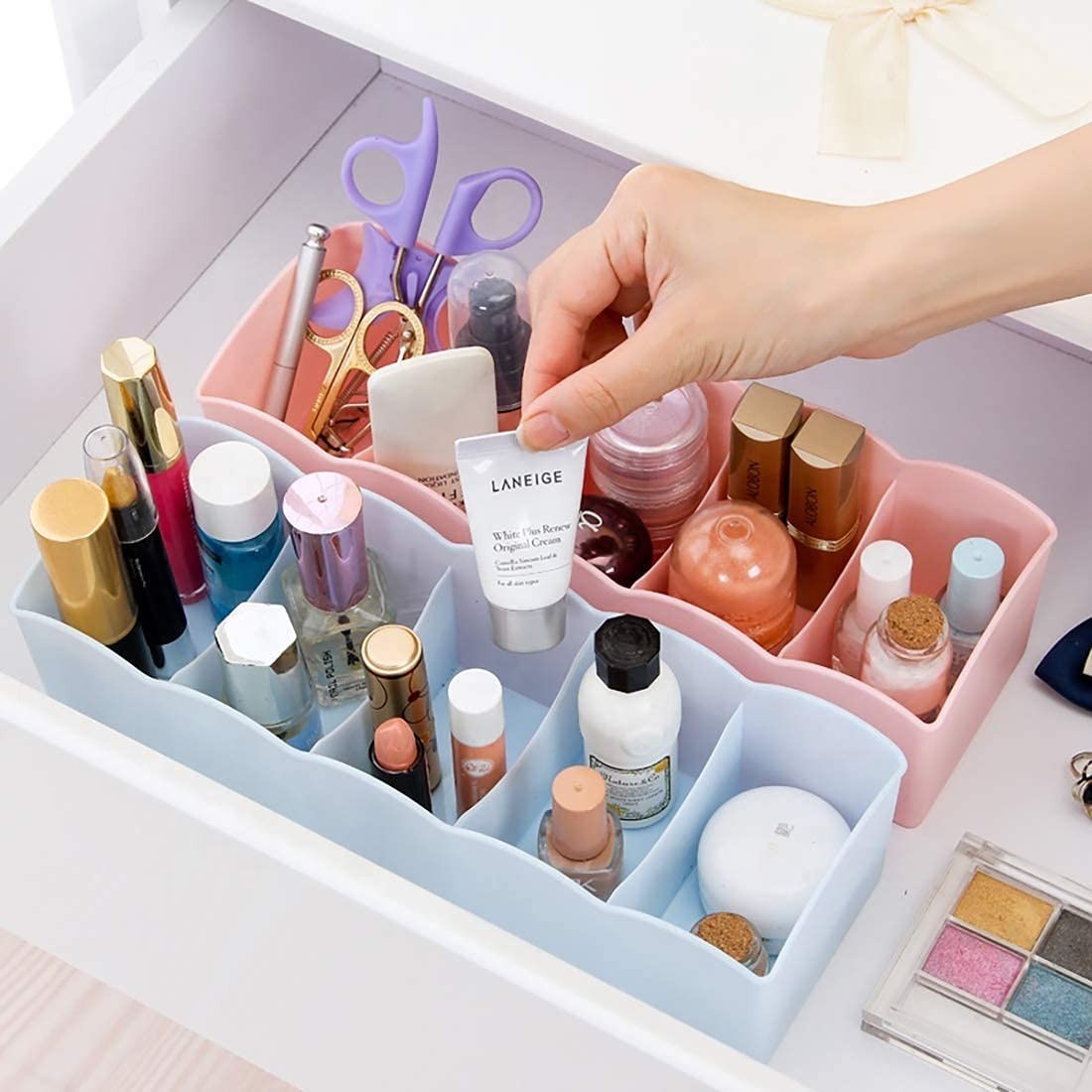 GoHooked set of 3 multicolor plastic drawer organizers for makeup and small items. Features 5 grids each.