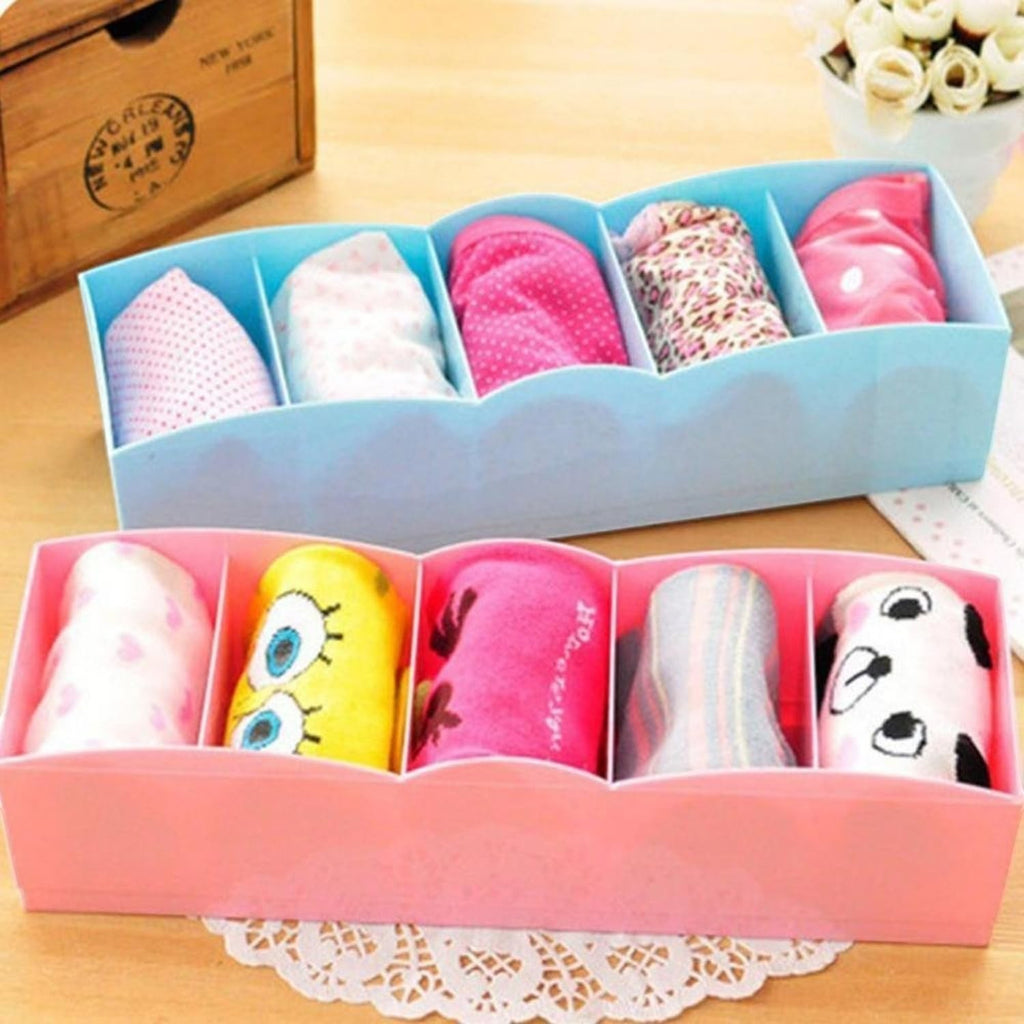 GoHooked set of 3 multicolour plastic 5-grid drawer organisers filled with socks. Features space-saving design.