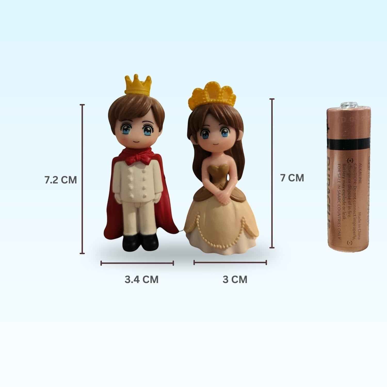 Go Hooked Prince and Princess couple figurines in resin, wearing crowns and royal attire. Ideal for cake decoration or home decor.