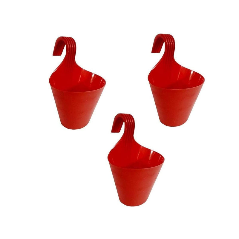 GoHooked red plastic hanging planters, set of 3. Ideal for balconies and railings.
