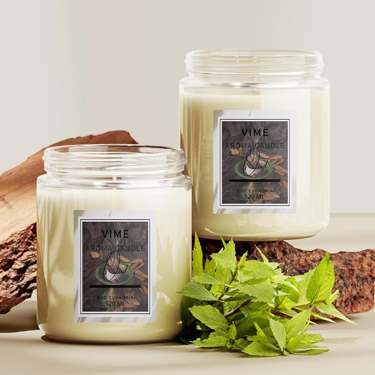 GoHooked ViMe Oud Euphoria scented candle in a clear glass jar, white wax, 120 ml, 35-hour burn time.