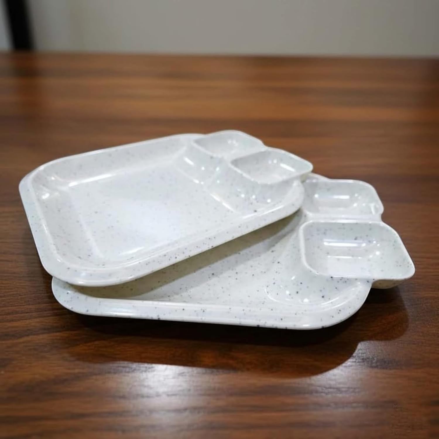 GoHooked white speckled melamine serving tray with two dipping saucers, perfect for snacks or meals.